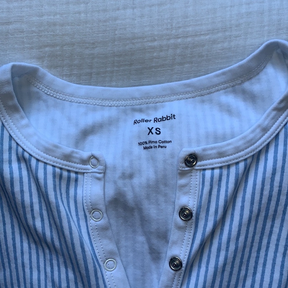 NWOT RARE Roller Rabbit Pajama Set - Picture 3 of 5